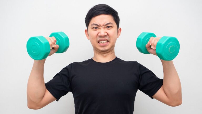 can lifting heavy weight above shoulders cause etd